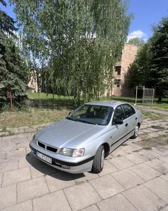 toyota łódź Toyota Carina cena 7800 przebieg: 229627, rok produkcji 1996 z Łódź